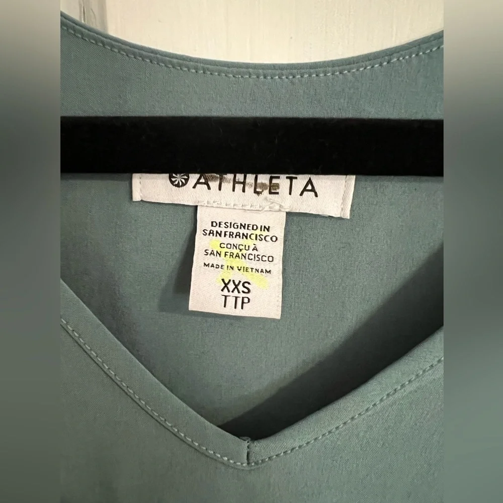 Athleta Spring Forward Pleated Tank XXS - Picture 6 of 7